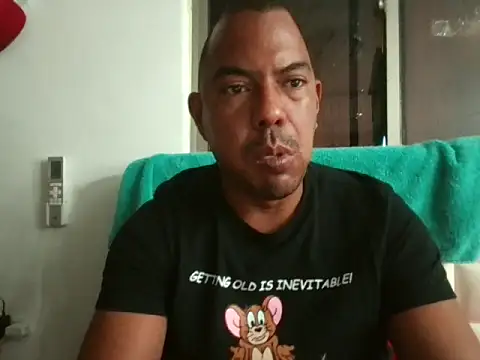 Quillero18 online show from 02/24/26, 02:59