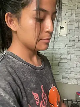 BabyFoxy online show from 04/01/26, 08:06