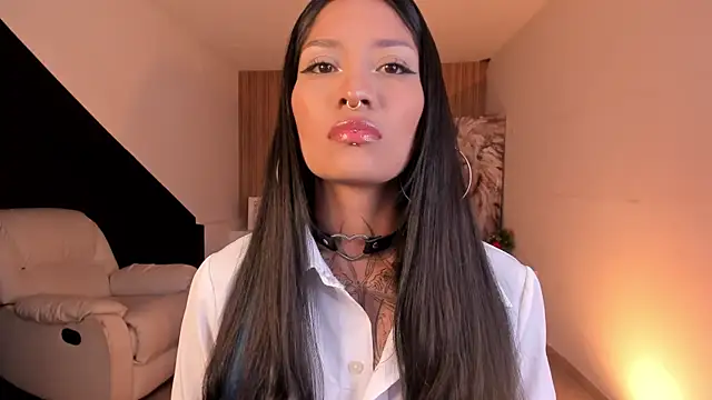 NicoleMonet1 online show from 02/28/26, 10:33