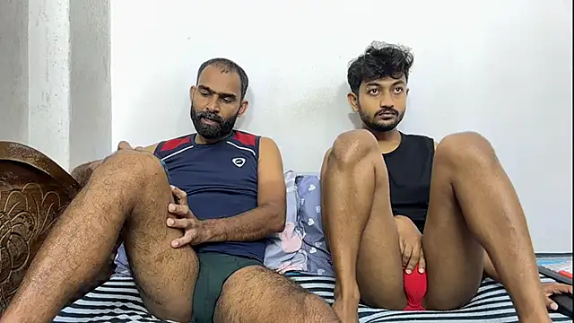 DesiDaddyandSon online show from 06/19/26, 02:49