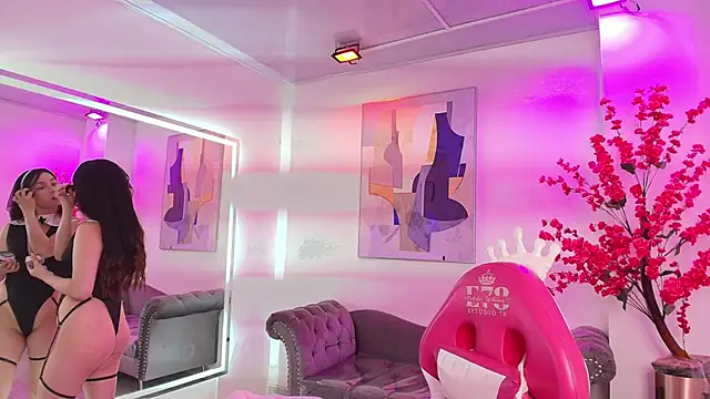 Chloe dolly online show from 04/09/26, 11:15