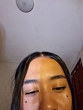 Zafira glow online show from 02/11/26, 01:32