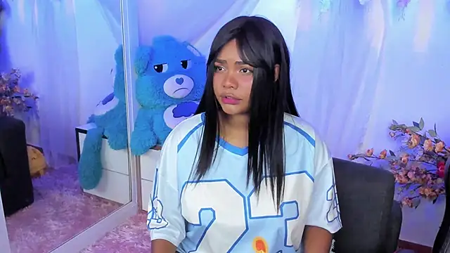 Snapshot of Angel_Belll chatting on 03/03/26, 02:07 Angel Belll online show from 03/03/26, 02:07