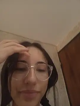 isaaabelaaa online show from 02/15/26, 11:41