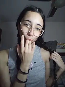 isaaabelaaa online show from 04/14/26, 10:54