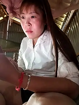 Yiyoongg online show from 03/30/26, 09:10