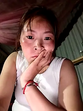 Yiyoongg online show from 04/04/26, 01:19