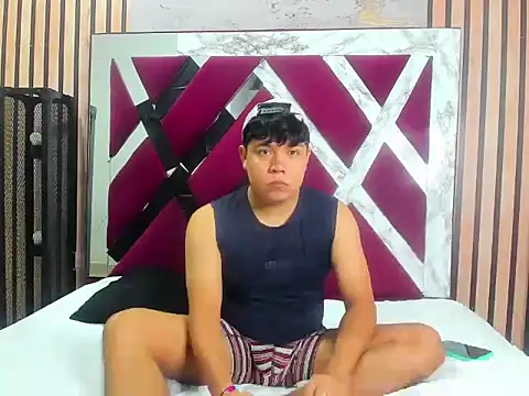 AdrianWalker online show from 02/10/26, 05:11