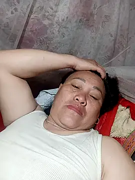 Snapshot of Lucky_baby7 chatting on 03/21/26, 08:19 Lucky baby7 online show from 03/21/26, 08:19