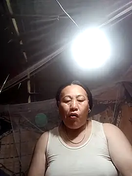 Snapshot of Lucky_baby7 chatting on 04/03/26, 12:52 Lucky baby7 online show from 04/03/26, 12:52