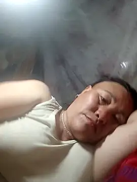 Snapshot of Lucky_baby7 chatting on 04/06/26, 03:02 Lucky baby7 online show from 04/06/26, 03:02