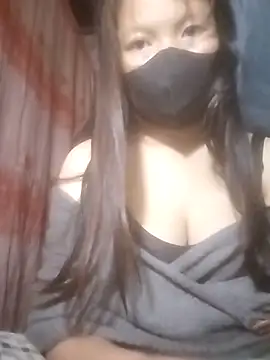 Snapshot of Yang-my- chatting on 02/19/26, 05:36 Yang-my- online show from 02/19/26, 05:36