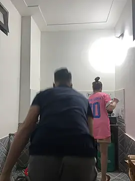 huyenzz online show from 02/26/26, 11:31