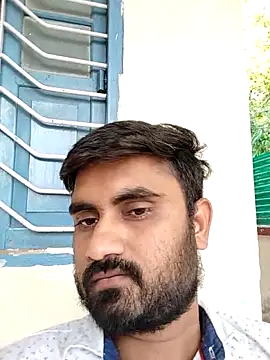 Snapshot of loyalboy_0052 chatting on 04/06/26, 11:33 loyalboy 0052 online show from 04/06/26, 11:33