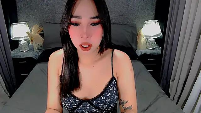 Snapshot of saphira_fucks chatting on 02/28/26, 06:31 saphira fucks online show from 02/28/26, 06:31