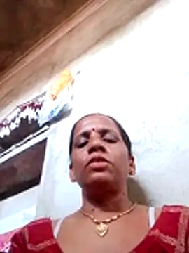 Snapshot of Anitarakkoli chatting on 05/22/26, 05:03 Anitarakkoli online show from 05/22/26, 05:03