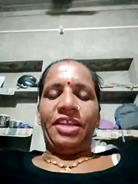 Snapshot of Anitarakkoli chatting on 06/26/26, 04:55 Anitarakkoli online show from 06/26/26, 04:55