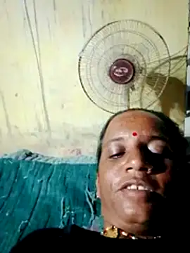 Snapshot of Anitarakkoli chatting on 07/15/26, 04:34 Anitarakkoli online show from 07/15/26, 04:34