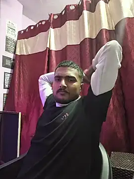 Snapshot of Rocko0309 chatting on 02/21/26, 11:33 Rocko0309 online show from 02/21/26, 11:33