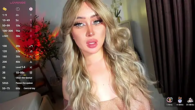 solenheu online show from 04/15/26, 08:54