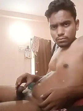 Snapshot of maharashtra_boy_mh19 chatting on 05/17/26, 04:43 maharashtra boy mh19 online show from 05/17/26, 04:43