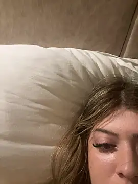 secretdoll00 online show from 02/15/26, 02:58