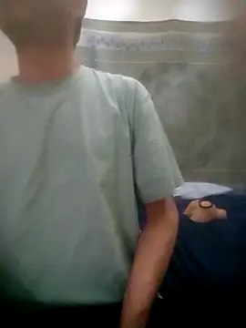 hotmanjugueton online show from 03/05/26, 04:08