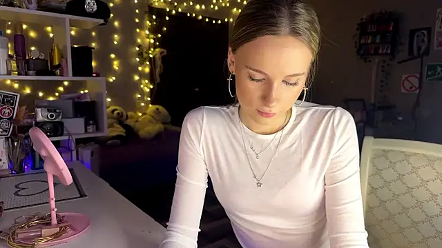 amily sunray online show from 02/13/26, 01:51