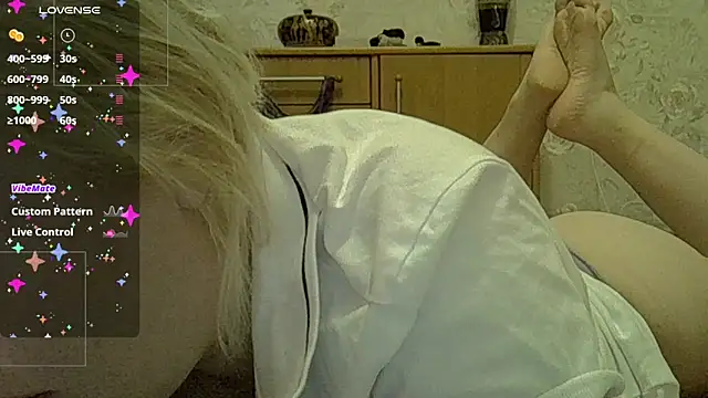 CurvyWild Lady30 online show from 03/10/26, 10:37