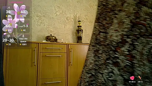 CurvyWild Lady30 online show from 03/28/26, 10:04