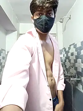 Snapshot of hotyboy_89 chatting on 04/21/26, 01:06 hotyboy 89 online show from 04/21/26, 01:06