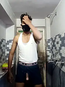 Snapshot of hotyboy_89 chatting on 07/04/26, 02:51 hotyboy 89 online show from 07/04/26, 02:51