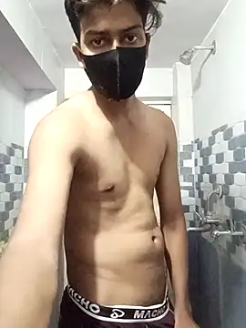 Snapshot of hotyboy_89 chatting on 07/12/26, 05:15 hotyboy 89 online show from 07/12/26, 05:15