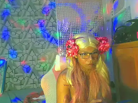 shopiaxox1 online show from 02/18/26, 01:07