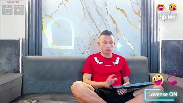 Isaak 26 online show from 03/30/26, 11:00