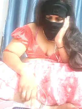 Snapshot of couple_new_enjoy chatting on 04/07/26, 05:24 couple new enjoy online show from 04/07/26, 05:24