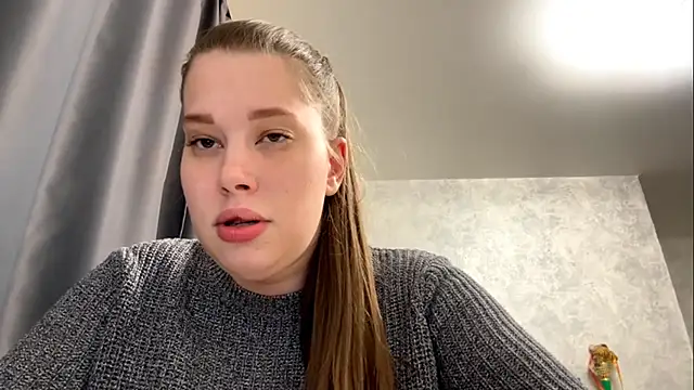 Snapshot of Lunexia_Kysstoria chatting on 02/12/26, 03:18 Lunexia Kysstoria online show from 02/12/26, 03:18