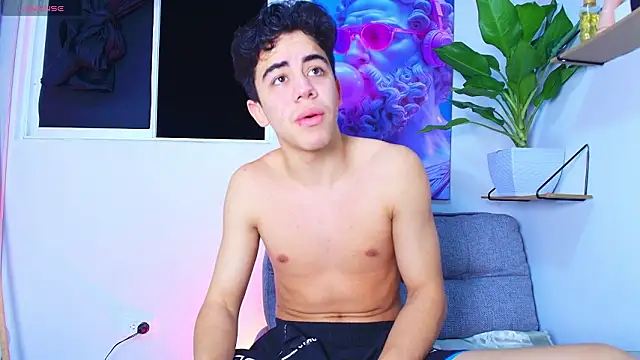 Gael moon  online show from 03/01/26, 03:08