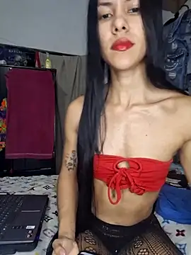 Alannys19 online show from 04/25/26, 02:47