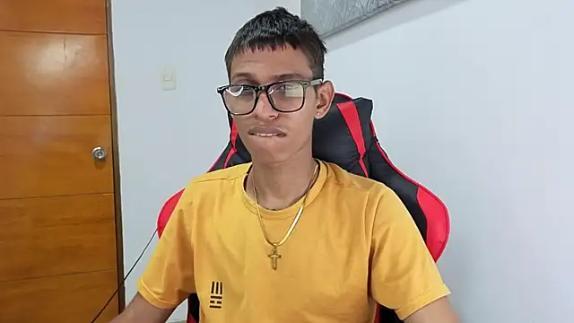 Niklausxxx online show from 02/25/26, 12:20