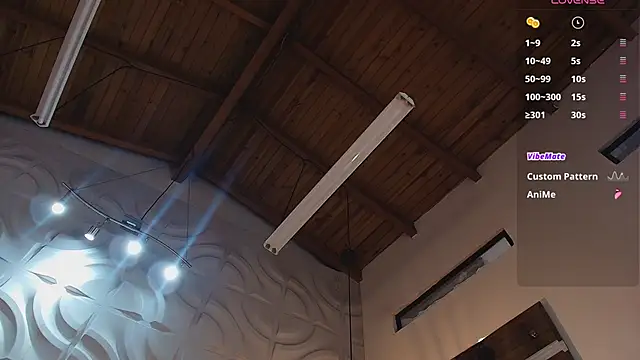 sophieBlair  online show from 04/04/26, 07:22