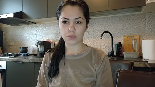 Sofimoon26 online show from 02/11/26, 09:47