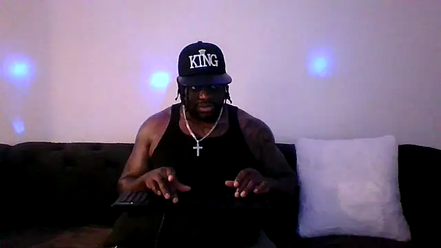 Snapshot of darkstallion7 chatting on 02/18/26, 06:09 darkstallion7 online show from 02/18/26, 06:09