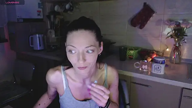 AyanaGrumpix online show from 04/13/26, 12:27