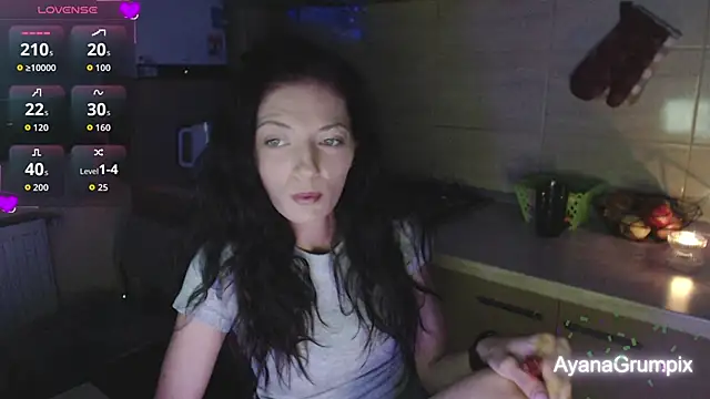 AyanaGrumpix online show from 04/15/26, 12:17