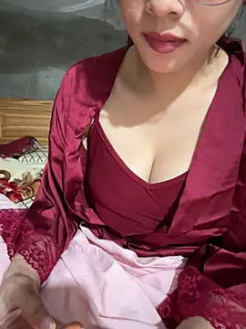 AYW-217 online show from 02/21/26, 02:51