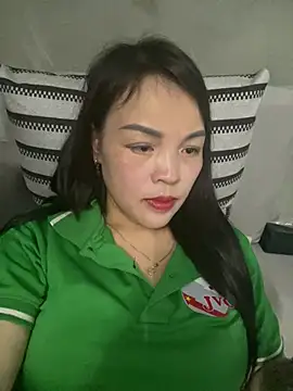 Snapshot of Strawberry-wet chatting on 02/20/26, 06:59 Strawberry-wet online show from 02/20/26, 06:59