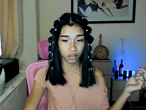 Queenoflustx online show from 08/02/26, 07:07
