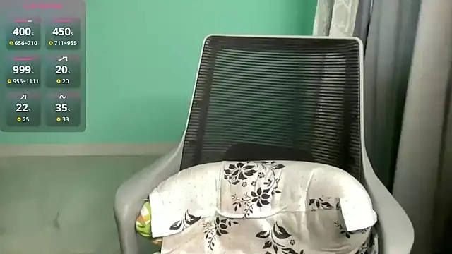 Romantic-Rascal online show from 03/18/26, 07:22