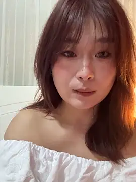 Snapshot of A-cola chatting on 02/13/26, 11:50 A-cola online show from 02/13/26, 11:50